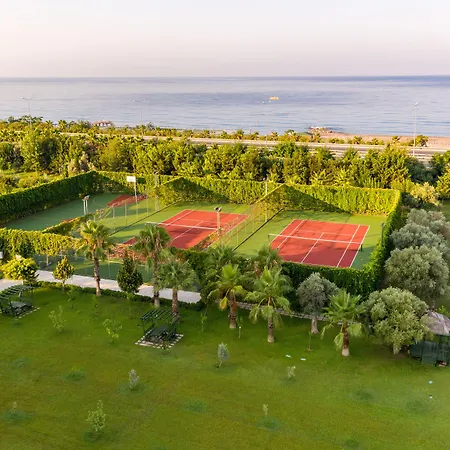 Resort Amelia Kızılot