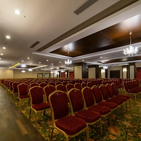 Resort Amelia Kızılot