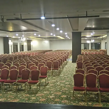 Rezort Amelia Kızılot