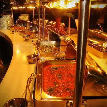 Amelia Rezort Kızılot