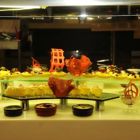 Amelia Rezort Kızılot