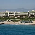 Amelia Resort